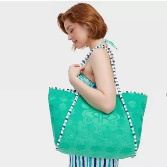 Star Geo Large Terry Beach Tote Bag Green - Roller Rabbit x Target - Picture 2 of 4